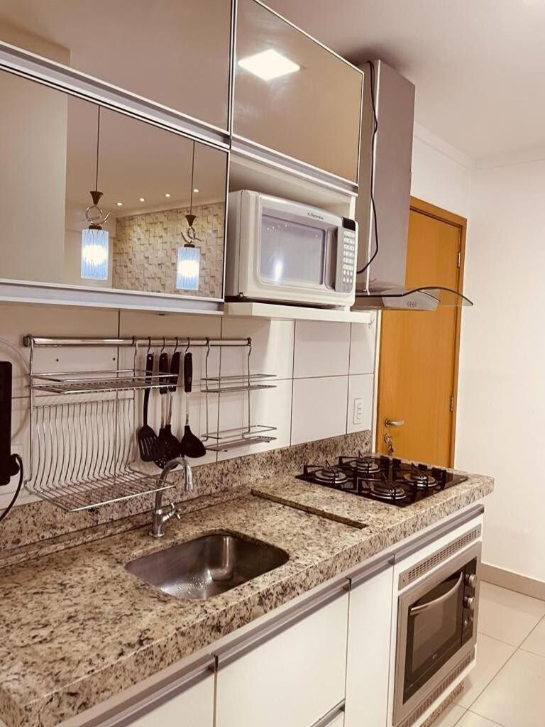 2 Qts.| 4 Hosp. | Ao Lado Do Goiania Shopping 아파트 외부 사진
